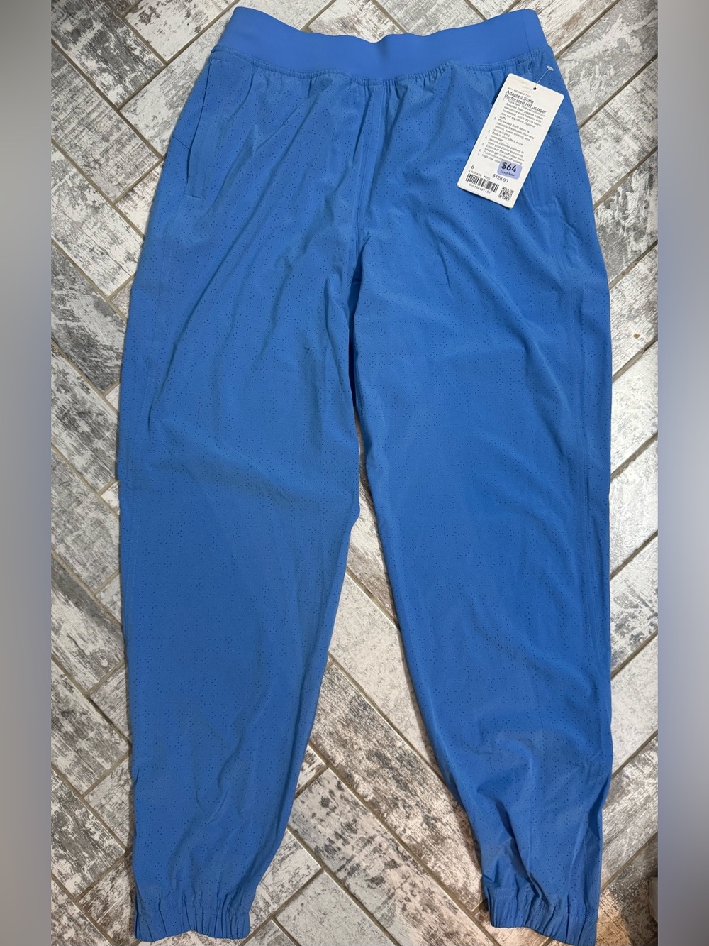 Lululemon adapted state jogger perforated